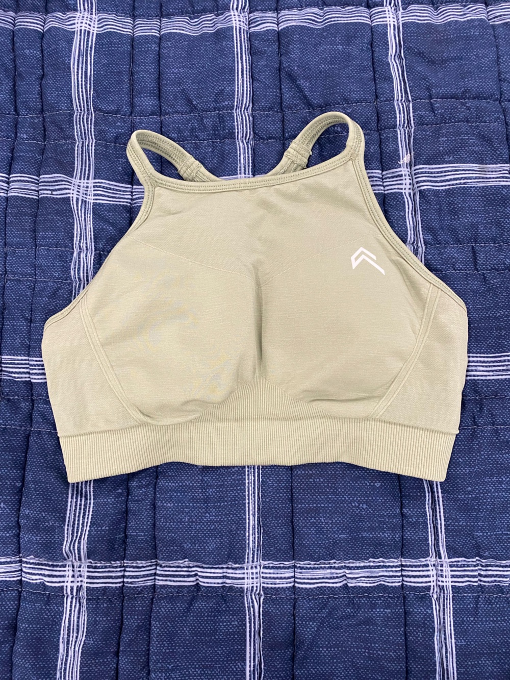 Seamless Light Olive Sports Bra with Wide Ribbed Band
